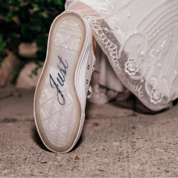 Wedding MRS Converse White Textured Sneakers with Ribbon Laces - Picture 5 of 8